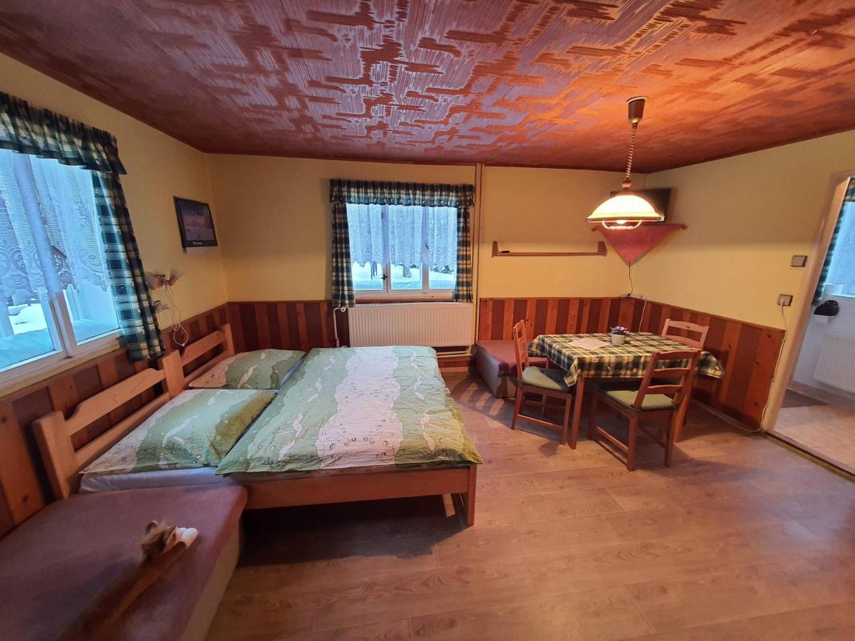 Penzion Pod Mustky Hotel Харачов Екстериор снимка