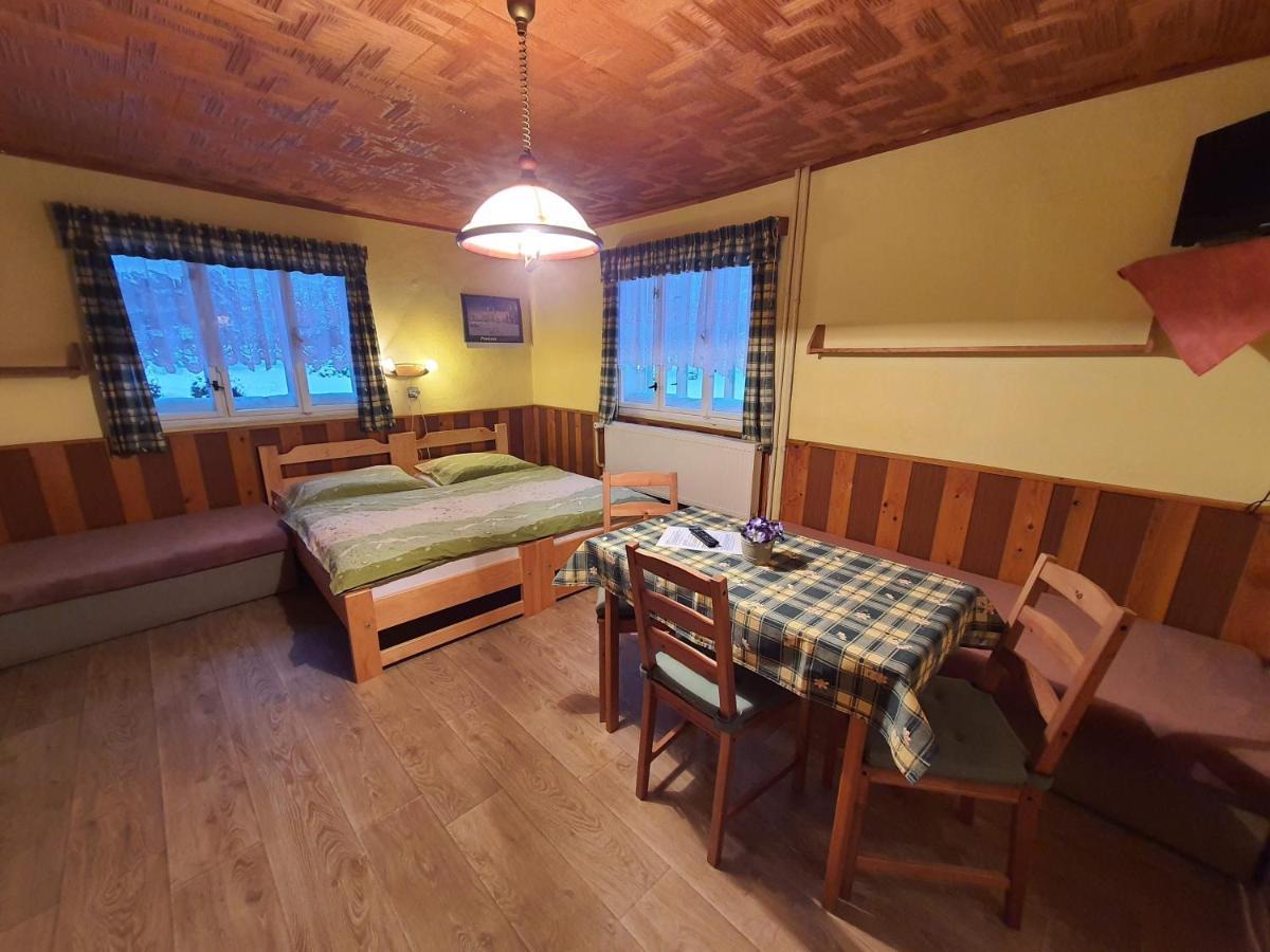Penzion Pod Mustky Hotel Харачов Екстериор снимка